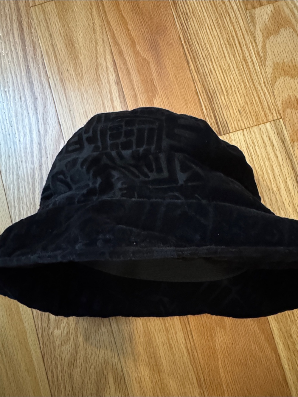 Women's Black Velvet Bucket Hat - Elegant Textured Design
